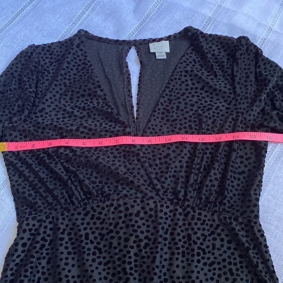 A New Day little black dress with deep v-neck and textured print. - Picture 9 of 14